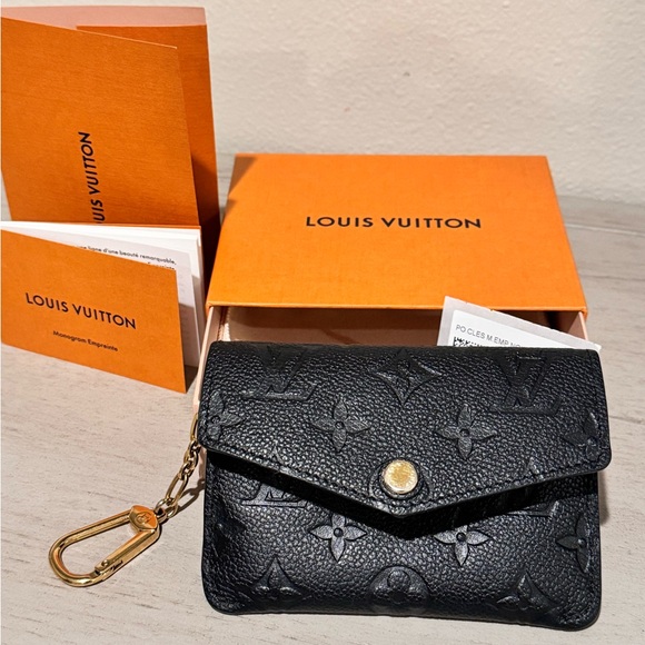 Louis Vuitton black monogram key and coin wallet - Picture 2 of 13
